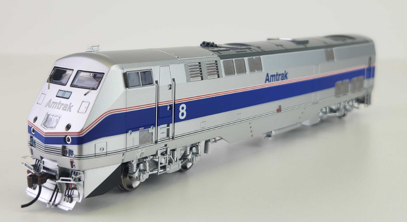Athearn Genesis ATHG81334 HO P42DC w/DCC & Sound, Amtrak/Phase IV