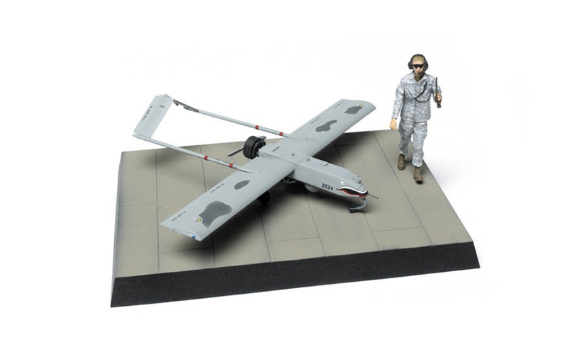 Academy Models 12117 RQ-7B UAV US ARMY 1:35