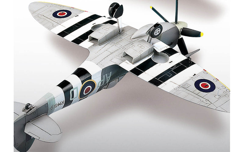 Academy Models [1/48] 12274 SPITFIRE MK.XIV-C