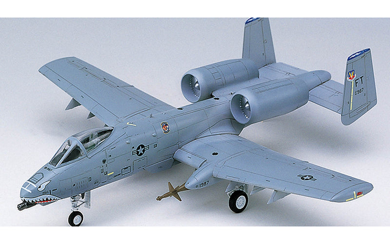 Academy Models 12402 A-10A WARTHOG Iraqi Free 1:72