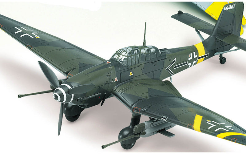 Academy Models [1/72] 12404 JU87G-2 STUKA "KANONEN VOGEL"