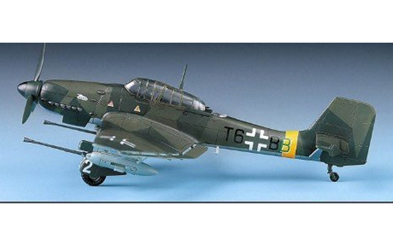 Academy Models 12450 JU87G-1 Stuka Tank Buster -- Plastic Model Airplane Kit -- 1/72 Scale