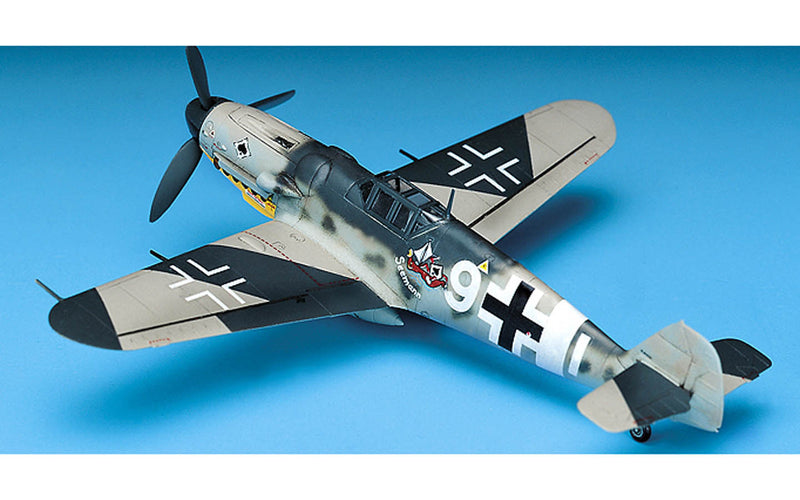 Academy Models 12467 BF109G-6 1/72