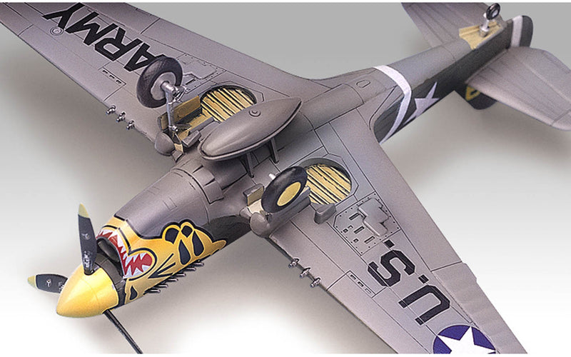 Academy Models 12468 P-40E WARHAWK 1:72