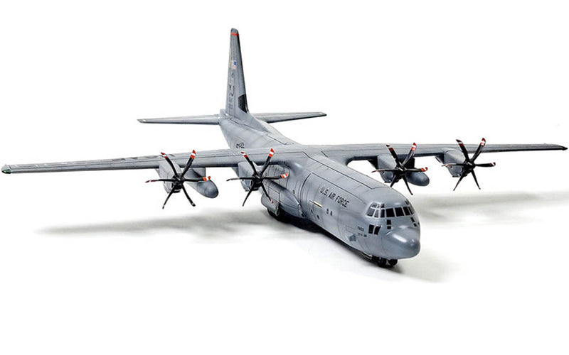 Academy Models 12631 C-130J-30 Hercules 1:144