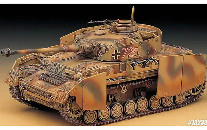 Academy Models 13233 Pz.Kpfw IV Ausf. A W/Armor :35