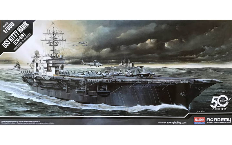 Academy Models 14210 USS KITTY HAWK CV-63 1:800