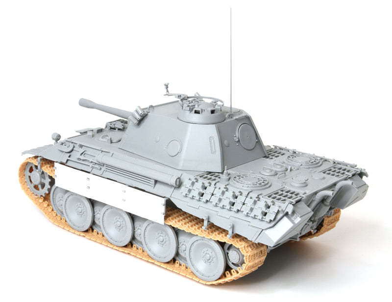 Dragon Models DML 6813  1/35 Pz.Beob.Wg.V Ausf.D Early Production