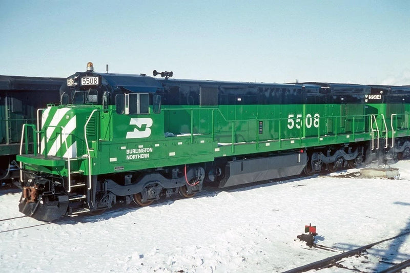 PREORDER Rapido 042005 HO GE C30-7 - Standard DC -- Burlington Northern