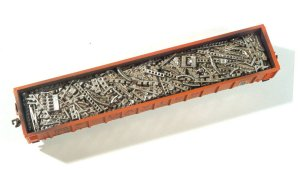 Chooch HO 7238 Stamping Scrap Gondola Load
