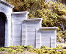 Chooch HO 8421 Concrete Stepped Tunnel Abutment (2)