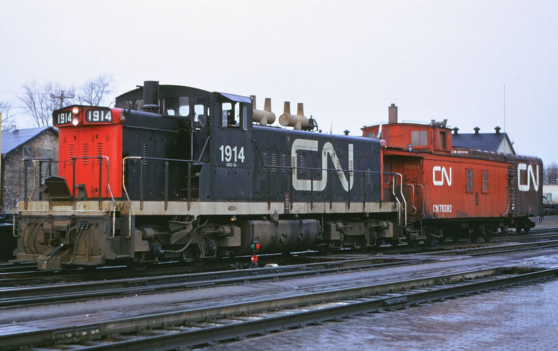 Rapido 010570 HO GMD-1 (DC/DCC/Sound): CN - Noodle: