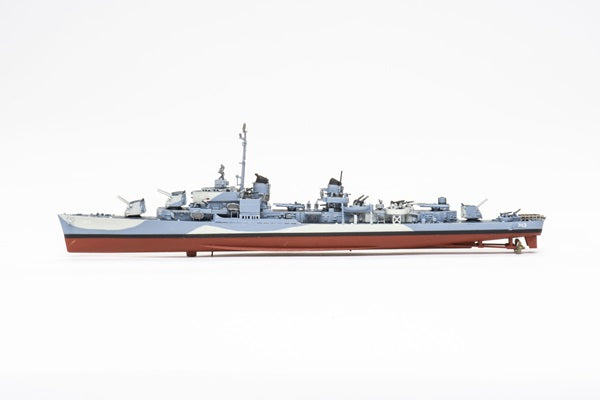 Takom Models - 7057 - 1:700 -Gearing-Class Destroyer USS Southerland DD-743 Gearing Class Destroyer 1945 (Full Hull+Bonus)