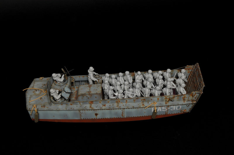 Italeri 6524 LCVP with U.S. INFANTRY 1:35