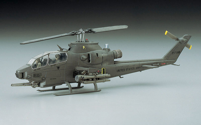 Hasegawa Models 535 AH-1S Cobra Chopper “US Army” 1:72 SCALE MODEL KIT