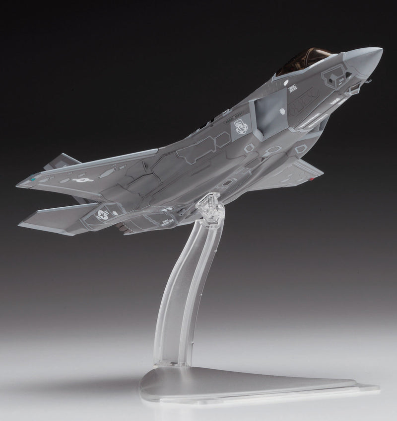 Hasegawa Models 1572 F-35A Lightning II 1:72 SCALE MODEL KIT