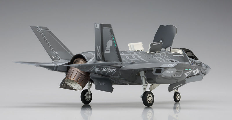 Hasegawa Models 1576 F-35 Lightning II (B type) “US Marine”1:72 SCALE MODEL KIT