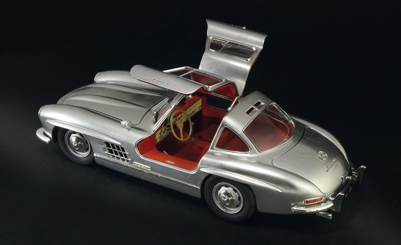 Italeri 3612 MERCEDES-BENZ 300 SL GULLWING 1:16