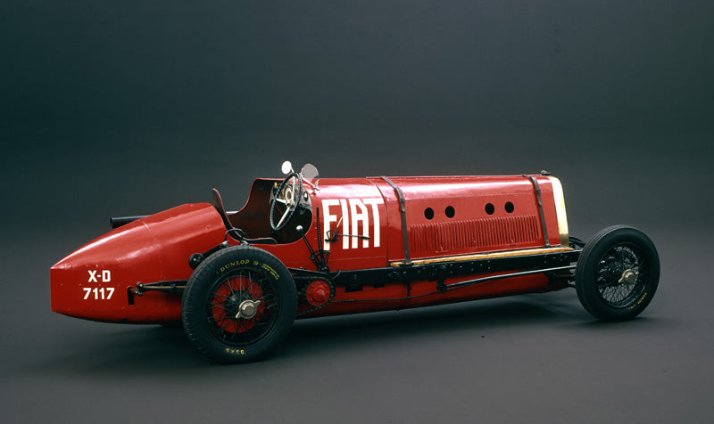 Italeri 4701 - SCALE 1 : 12 FIAT MEFISTOFELE 21706 c.c.