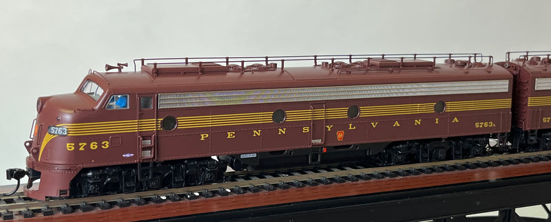 Walthers 920-42900 EMD E8 A-A with LokSound 5 Sound & DCC -- Pennsylvania Railroad Class EP-22