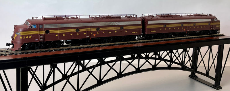 Walthers 920-42900 EMD E8 A-A with LokSound 5 Sound & DCC -- Pennsylvania Railroad Class EP-22