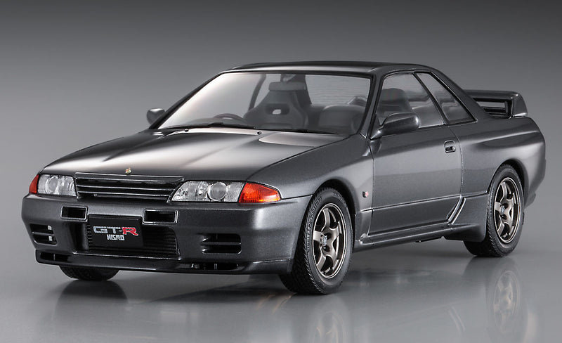 Hasegawa Models 21139 Nissan Skyline GT-R NISMO (BNR32) 1:24 SCALE MODEL KIT