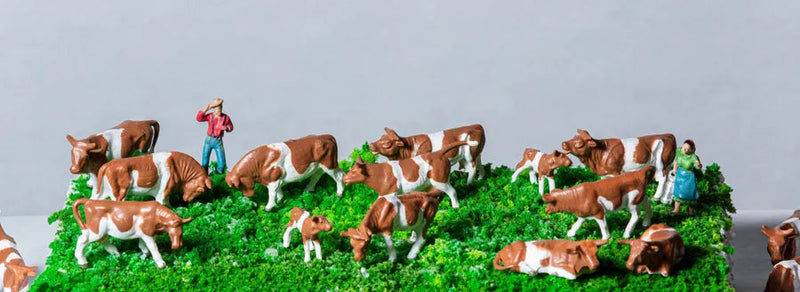 Rock Island Hobby HO 062300 Cows and Dairy Farmers (18-Pack)