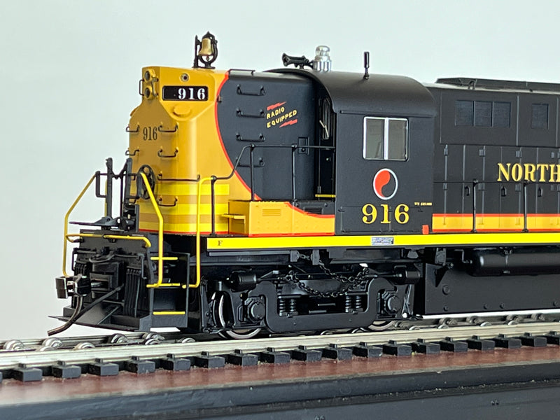 Rapido 31583 HO RS-11: Northern Pacific - Delivery: