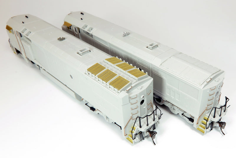 PREORDER Rapido 024522 HO GE Dash 8-40CM - Sound and DCC -- Canadian National BCOL