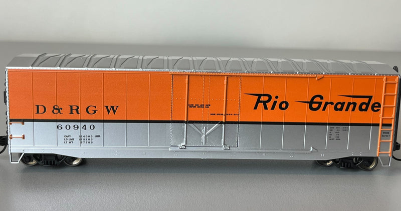 RIVAROSSI HR6583C HO 50' PLUG-DOOR BOXCAR NO ROOFWALK DENVER & RIO GRANDE WESTERN