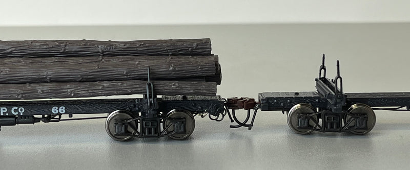 Rivarossi HR6629 2-unit set of log cars, "Coos Bay Lumber Co.", No. 166 and 168, ep. III, HO