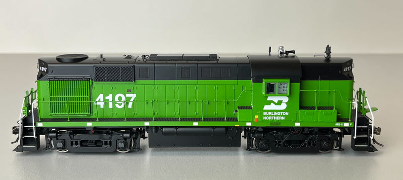 Rapido 31555 HO RS-11: Burlington Northern - Green and Black: