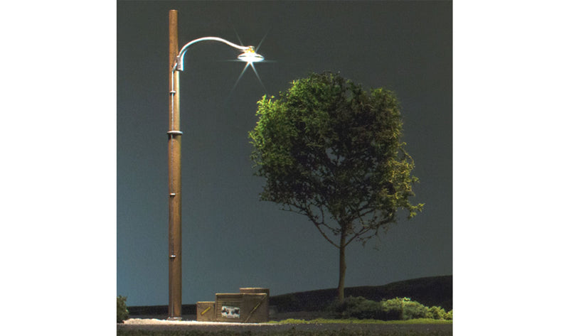 Woodland Scenics JP5630 Just Plug Wooden Pole Street Lights, HO Scale