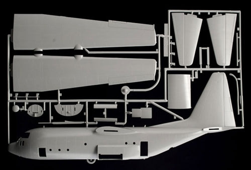 Italeri 1255 - SCALE 1 : 72 C - 130J HERCULES