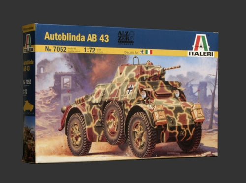 Italeri 7052 - SCALE 1 : 72 AUTOBLINDA AB 43