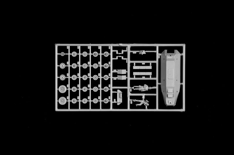 Italeri 7079 - SCALE 1 : 72 Sd.Kfz. 251/10