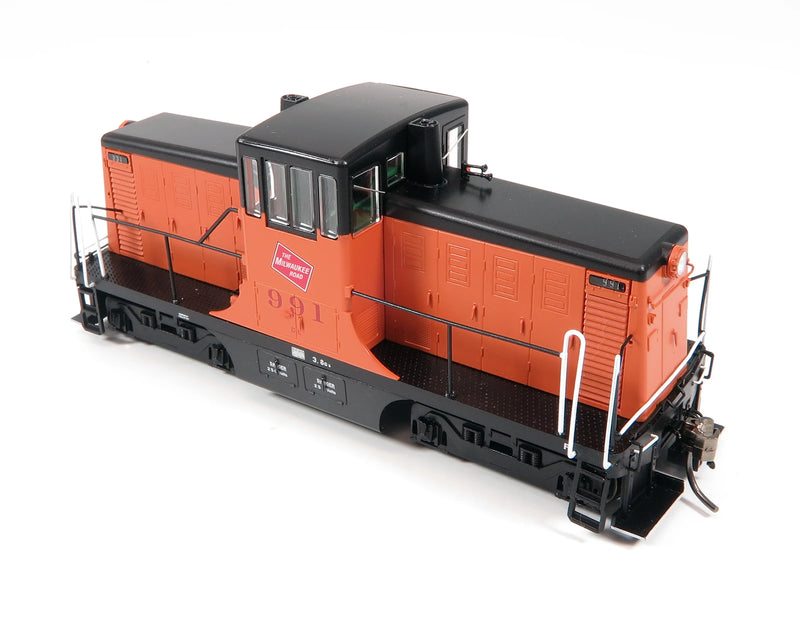 Rapido 048009 HO GE 44 Tonner (DC/Silent): Milwaukee Road: