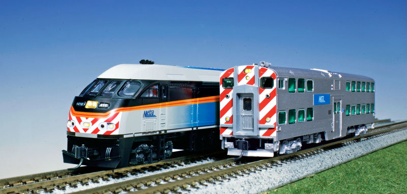 PREORDER Kato N 1068701SCA MP36PH Chicago Metra Gallery Bi-Level Commuter Train Set with Cab Car Sound & Lights, Chicago Metra (4-Pack) (DCC & Sound-Equipped)