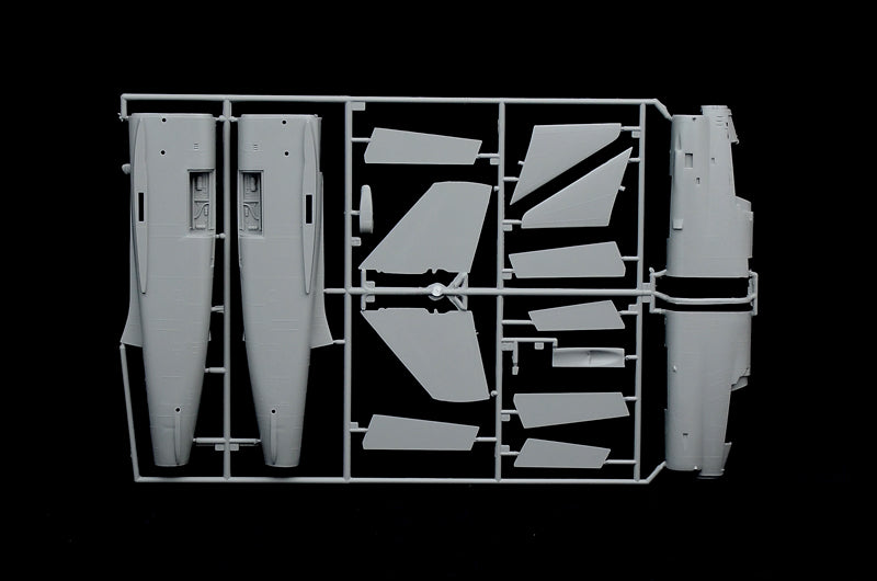 Italeri 2797 - SCALE 1 : 48 A-7E CORSAIR II