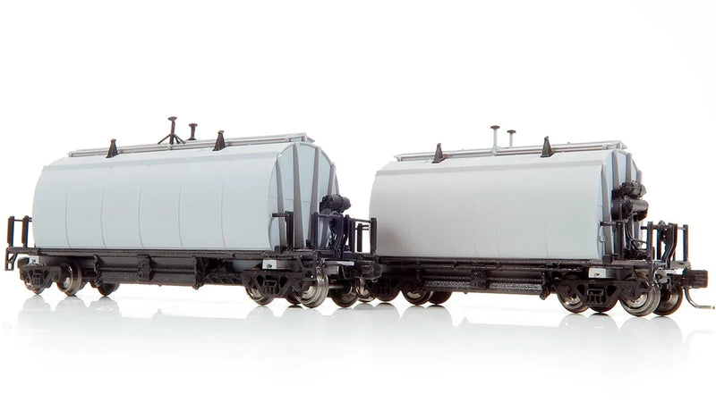 Rapido 543099 N Short Barrel Ore Hopper - Ready to Run -- Undecorated
