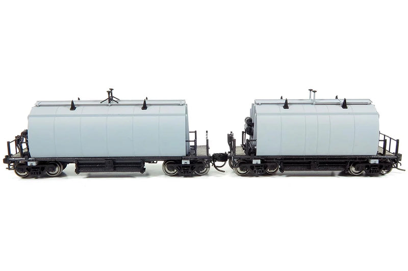 Rapido 543099 N Short Barrel Ore Hopper - Ready to Run -- Undecorated