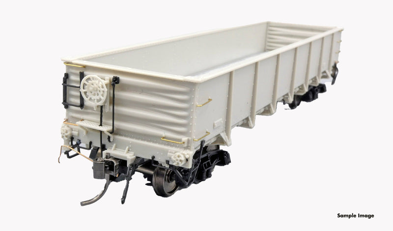 PREORDER Rapido 163002A HO NP 40' Drop-Bottom Gondola - Ready to Run -- Northern Pacific (1940 Scheme, black, white)