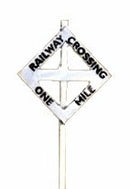 Osborn Model Kits HO 1054 Railway Crossing Signs Kit (5)