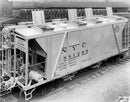 Rapido 149006A HO Enterprise 2-Bay Covered Hopper - Ready to Run -- Penn Central (gray, black, Small Logo)