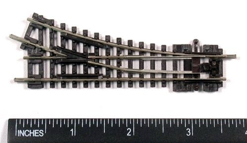 Peco N ST5 Code 80 9" Radius Right Hand Turnout