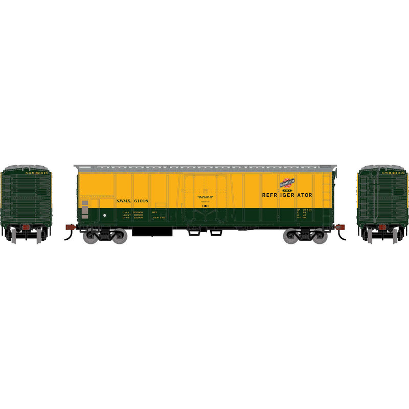 PREORDER Roundhouse HO 3051 50' Exterior Post Mechanical Refrigerator Car, Chicago & North Western