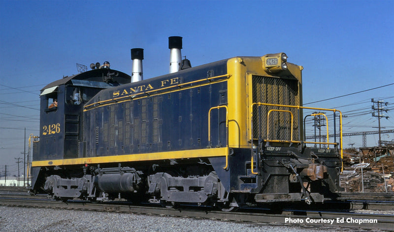 PREORDER Rapido 027062 HO EMD SW9 - Standard DC -- Santa Fe