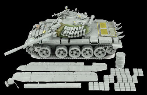 Takom Models - 2042 1:35 Russian Medium Tank T-55 AMV Kit