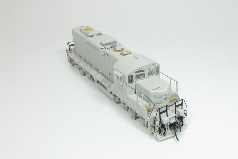 PREORDER Rapido 041512 HO GP9rm - ESU LokSound & DCC -- Canadian National