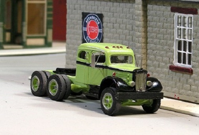 SYLVAN SCALE MODELS V-156 1940-1958 White Super Power Tandem-Axle Sleeper Cab Tractor - Kit -- Unpainted Resin, HO